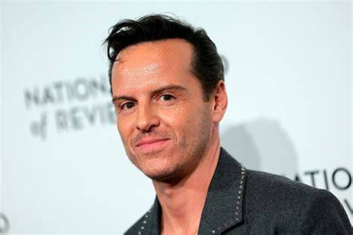 Andrew Scott was "encouraged" to keep his sexuality to himself