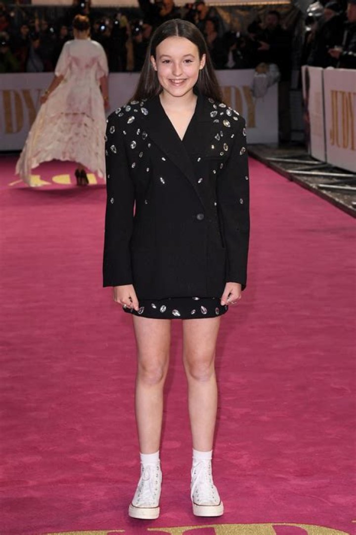 Bella Ramsey Is at Fashion Week in a Corseted Jumpsuit Glamour