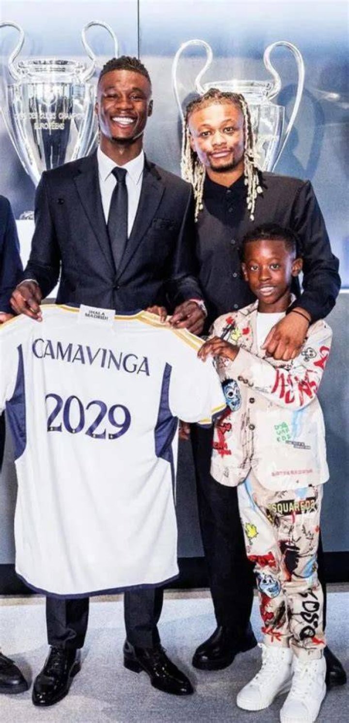 Eduardo Camavinga siblings Meet brother Sebastiao Camavinga, and 4