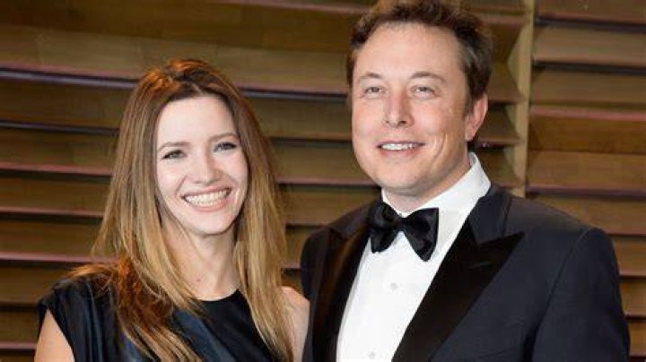 Elon Musk and Wife Talulah Riley Divorcing For Second Time
