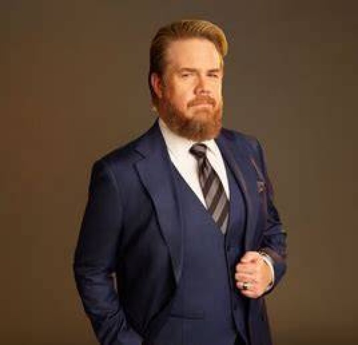 Image S01E04P15 Harvey.png Suits Wiki FANDOM powered by Wikia
