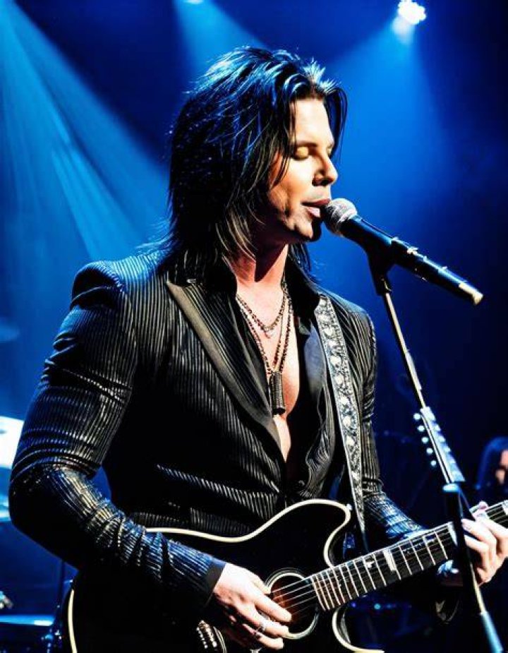 Incredible Performances By Chris Gaines: Explore His Musical Brilliance