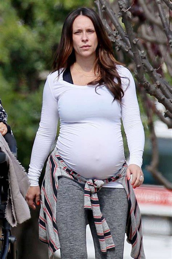 Jennifer Love Hewitt Pregnant 2023 Is She Expecting Again?