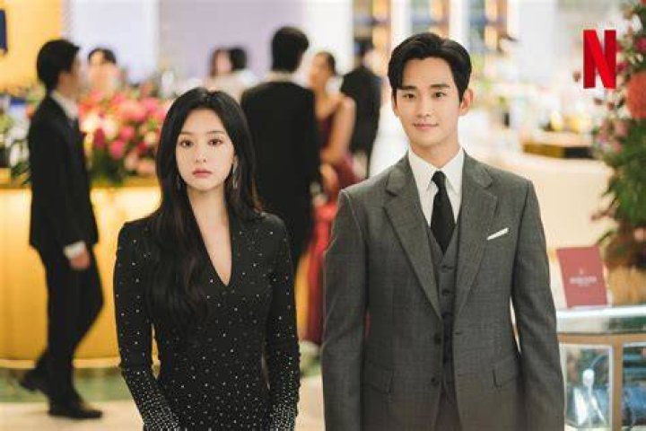 Kim Soo Hyun And Suzy Wedding