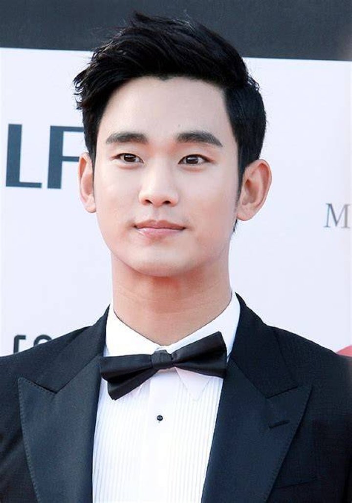 Kim Soo Hyun Bio Age Net Worth Height Single Nationality Body My XXX