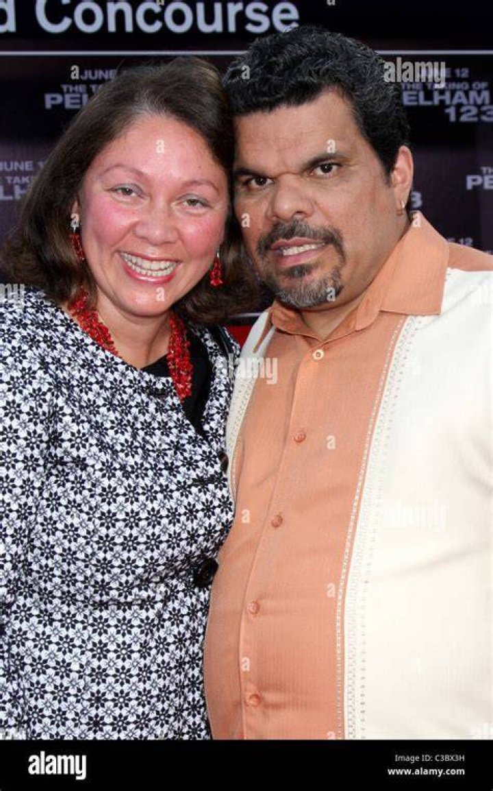 Luis Guzman Wife