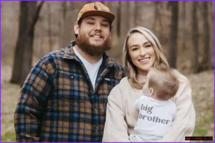 Luke Combs' Sibling: Did The Country Star Have A Brother?