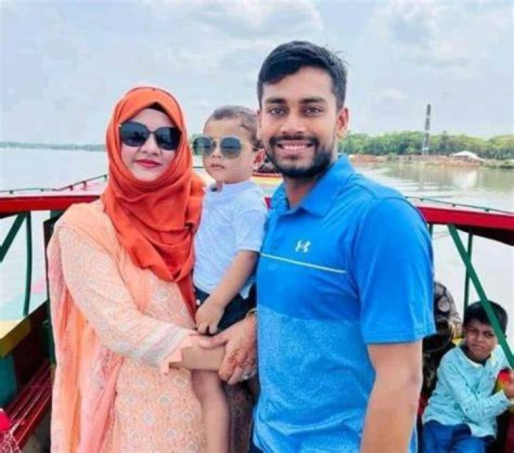 Mehidy Hasan Wife Bpl 2019 Rajshahi Kings Name Mehidy Hasan As The