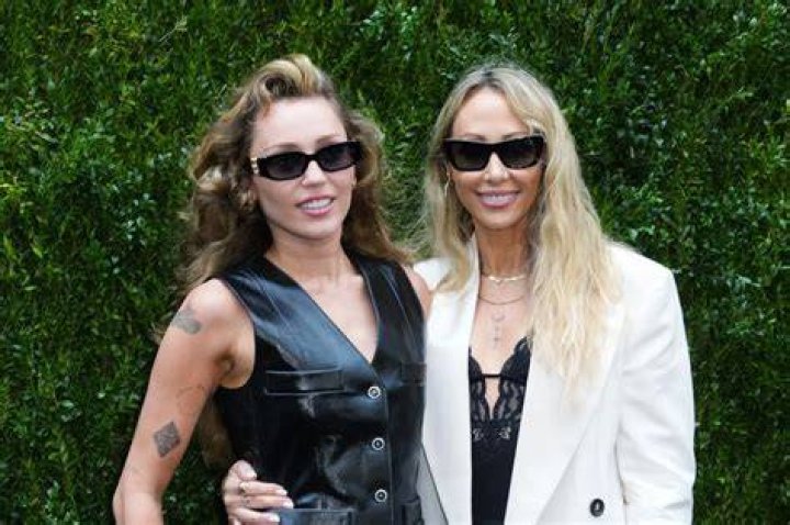 Miley Cyrus Mother Cindy Cyrus Editorial Stock Photo Stock Image