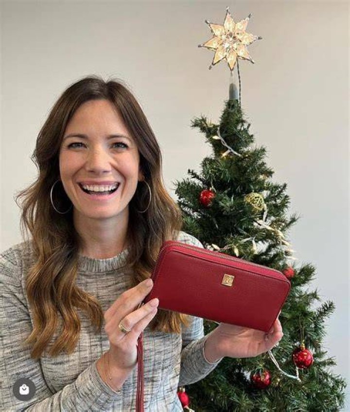 Rachel Cruze Net Worth (2023 Updated) Celebritys Worth
