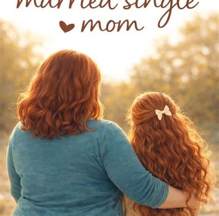 Swab Married Mom Sleb Pics